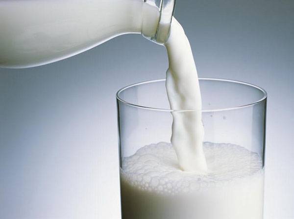 Thực phẩm trẻ hóa làn da từ sữa